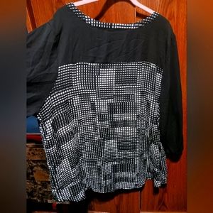 Avenue Black and White Geometric Button Blouse